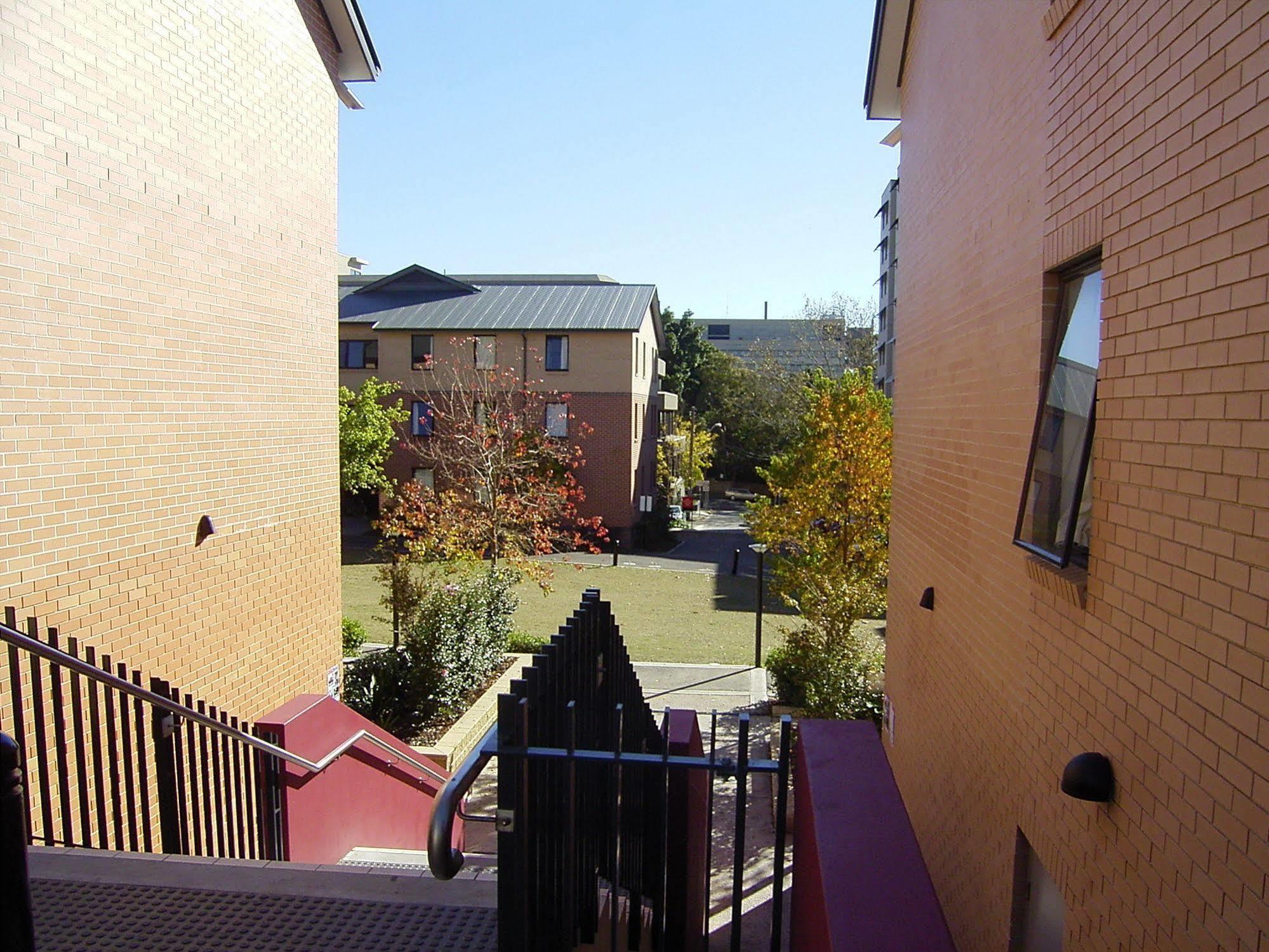 Sydney University Village Exterior foto